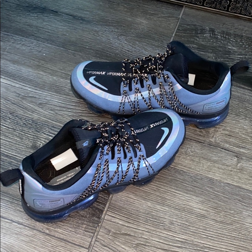 Air Vapor Max Run Utility `Throwback future’